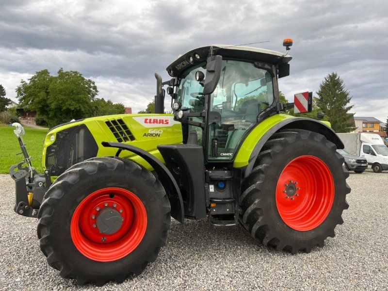 Claas Arion 660