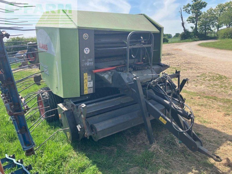 Claas ROLLANT 354
