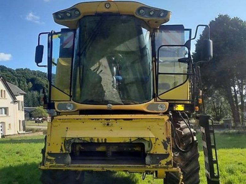 New Holland CSX 7060