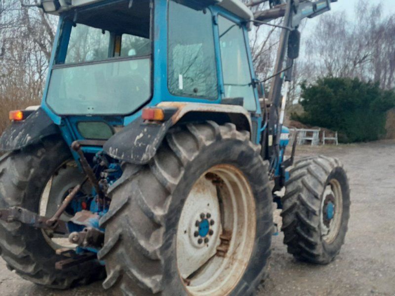 Ford 6810 F3 med Trima frontlæsser 6810 Force 3