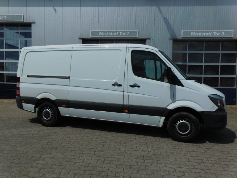 Mercedes-Benz Sprinter 211 CDI II Kasten Transporter *3 t *3-Sitzer *Automatik