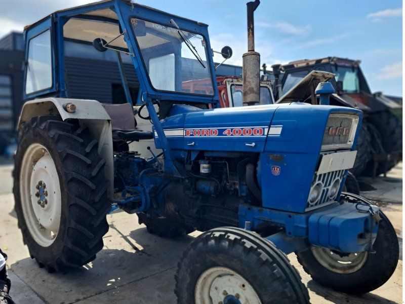 Ford 4000