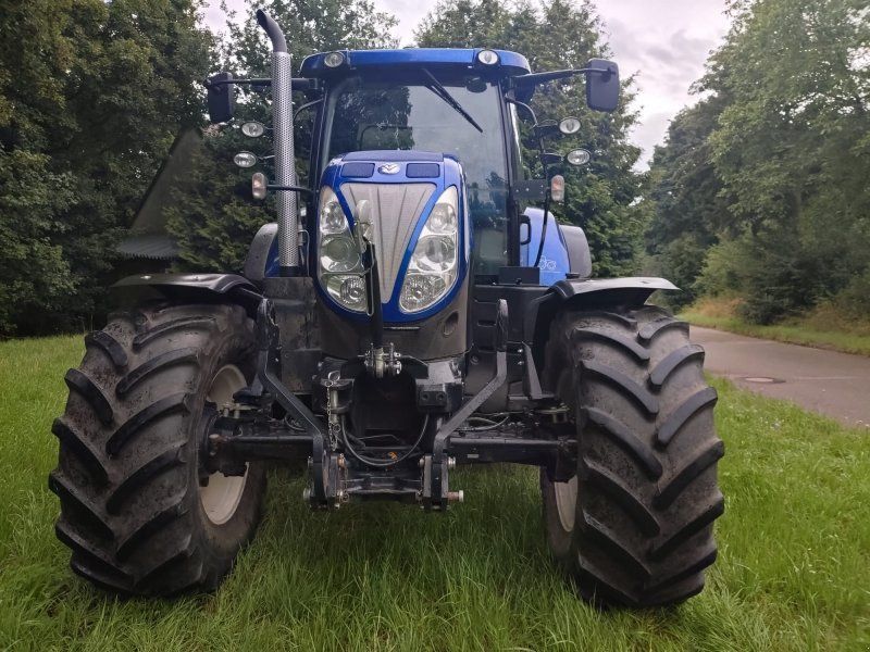 New Holland T7.200 AC Blue Power