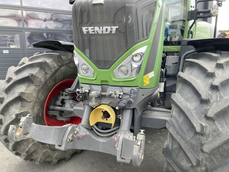 Fendt 828 VARIO S4 PROFI PLUS