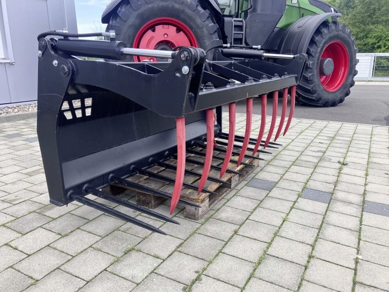Giant DUNG- UND SILAGEZANGE 200 cm