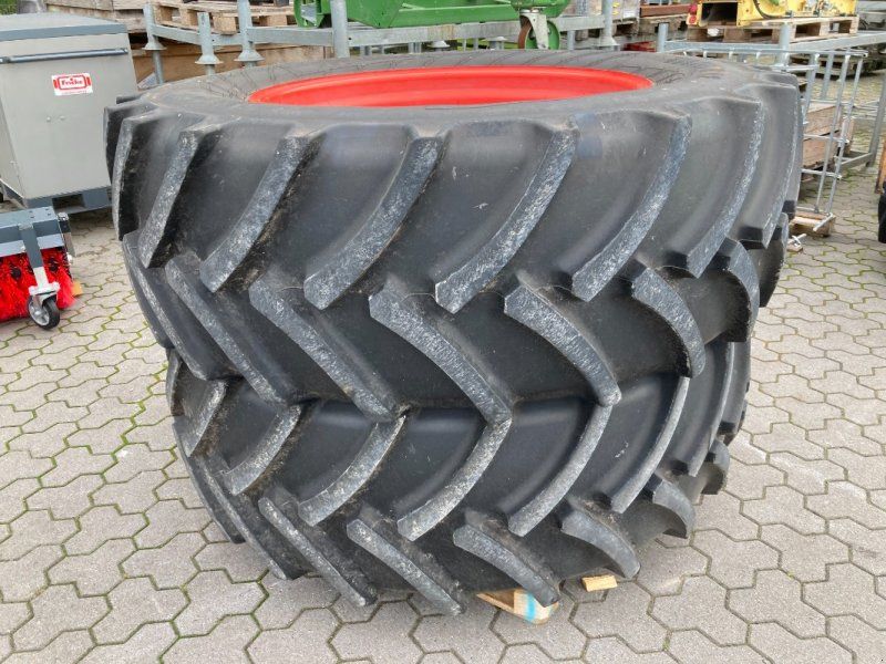 Mitas 2x 650/65R42