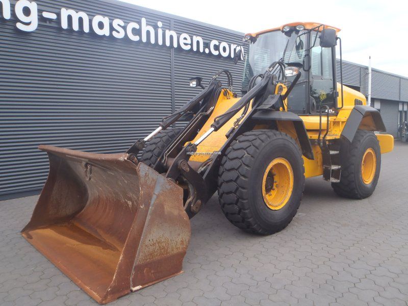 JCB 427 HT 40 km/h mögl.