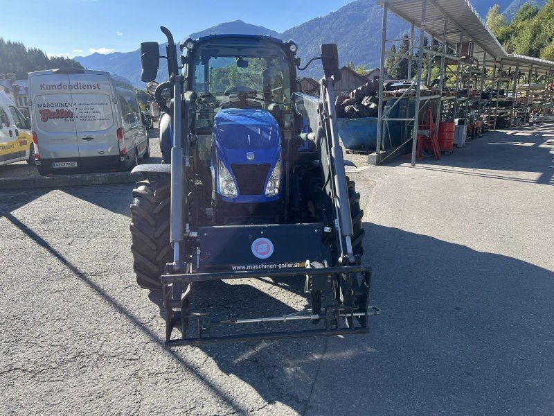 New Holland T 5.95