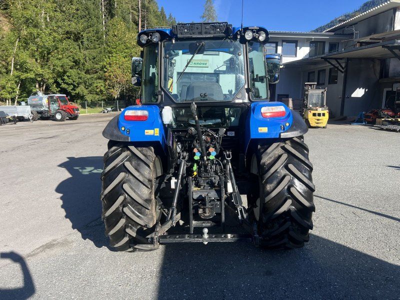 New Holland T 5.95