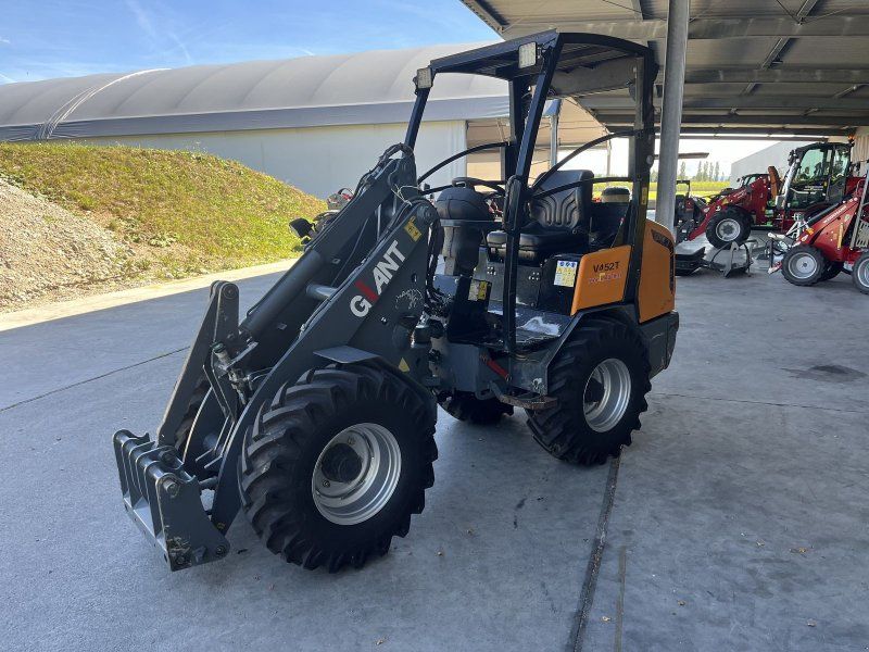 Giant V452T mit Weidemann HV