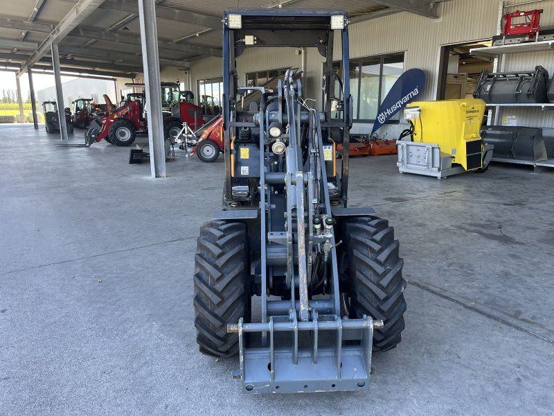Giant V452T mit Weidemann HV