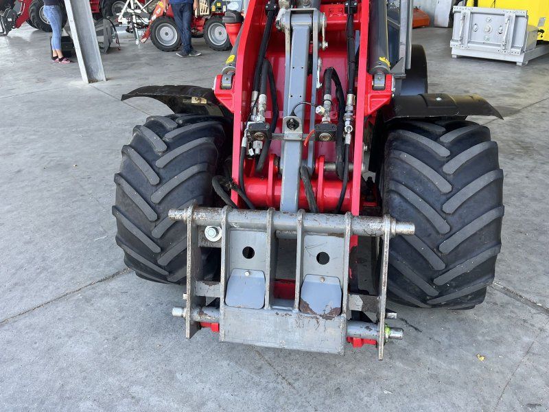 Weidemann 1355CX45 Klappdach, HV