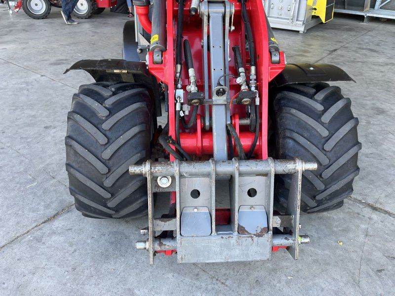Weidemann 1355CX45 Klappdach, HV