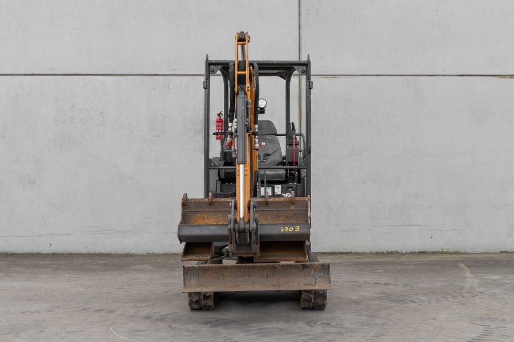 CASE CX 17 D