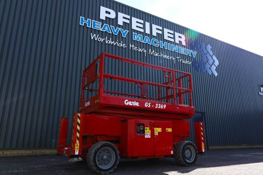 Genie GS3369DC Electric, 11.9m Working Height, 454kg Cap