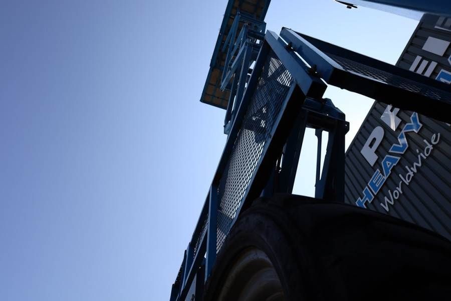 Genie GS5390 Diesel, 4x4 Drive, 18.15m Working Height, 6