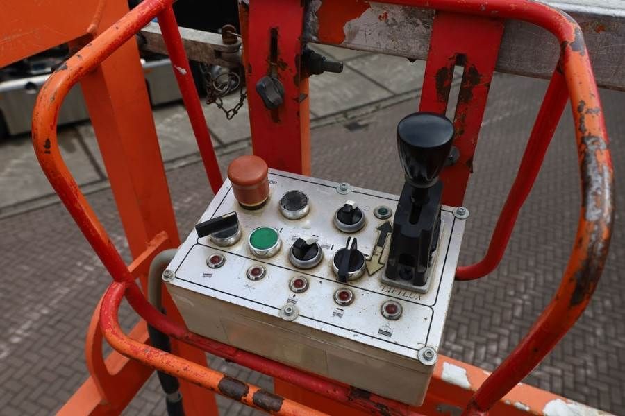 JLG 260-25 Diesel, 4x4 Drive, 9.80m Hydraulic Deck Ext