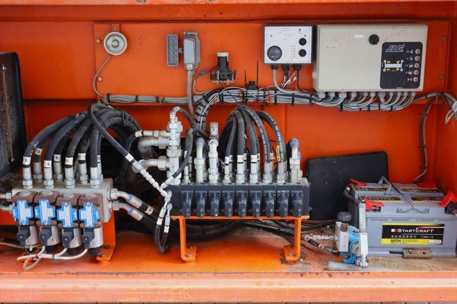 JLG 210-25 Diesel, 4x4 Drive, 23m Working Height, 1000