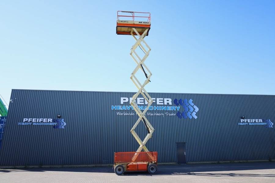 JLG 4069LE Electric, 14.2m Working Height, 360kg Capac