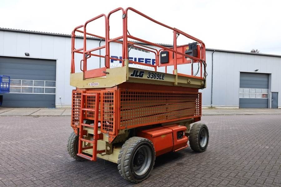 JLG 3369LE Electric, 12m Working Height, 450kg Capacit