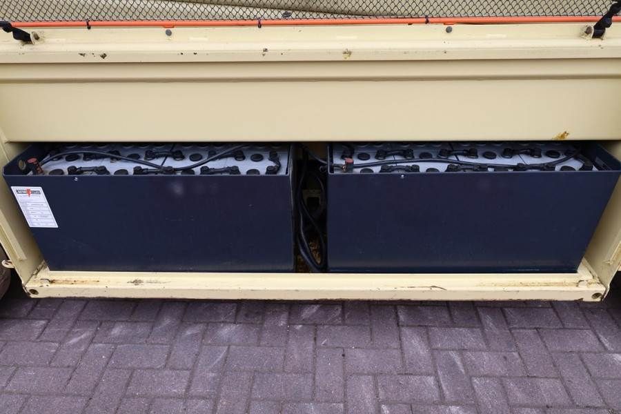 Liftlux SL153-12 Electric, 17.3m Working Height, 500kg Cap