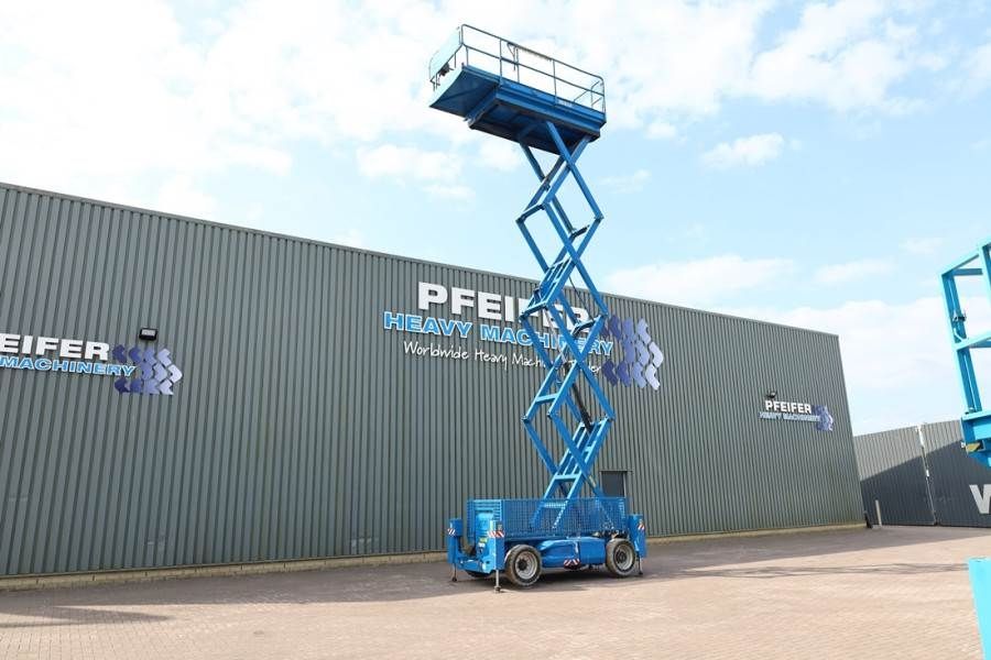 JLG 3369LE Electric, 12m Working Height, 450kg Capacit