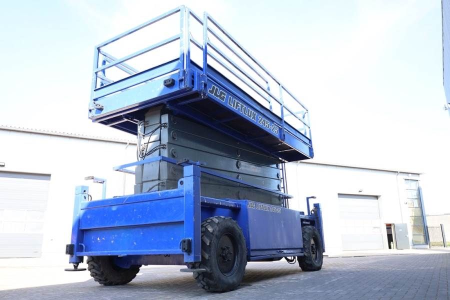Liftlux SL245-25D 4WD Diesel, 4x4 Drive, 26.5m Working Hei