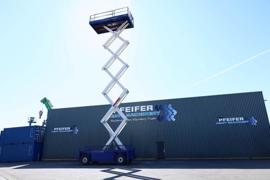 Liftlux SL210-25D4WDS/P Diesel, Hydraulic Deck Extension,