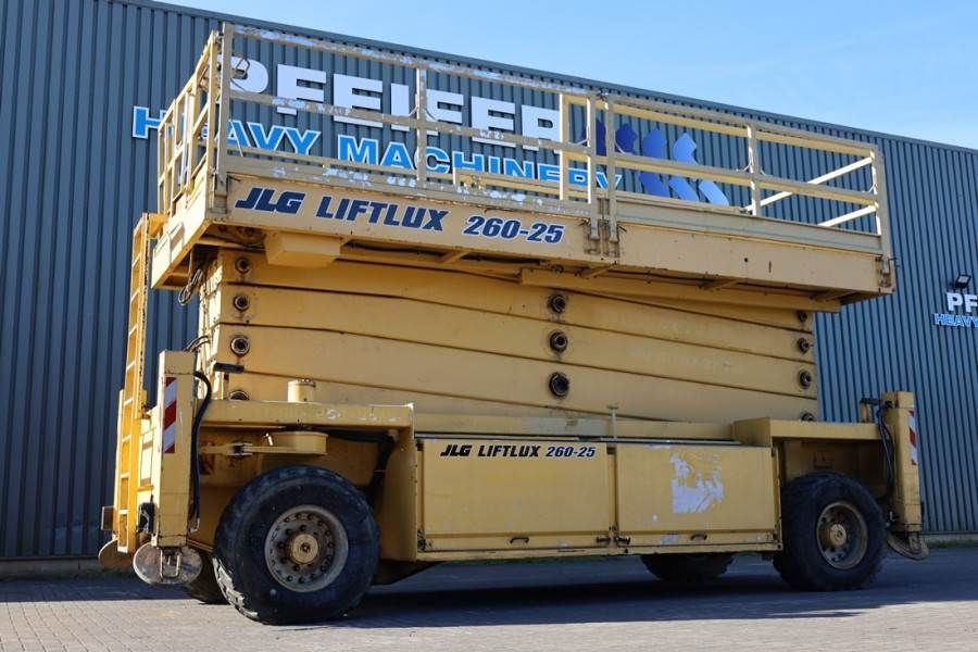 Liftlux SL260-25D4WD Diesel, 4x4 Drive, 9.80m Hydraulic De