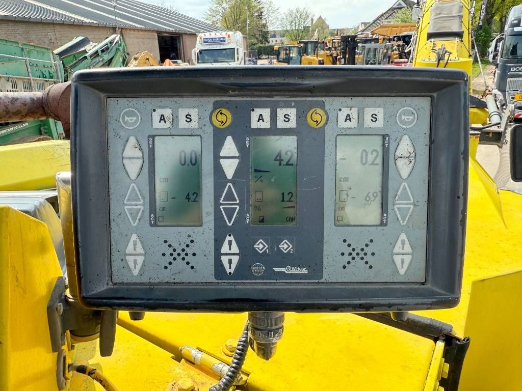 Wirtgen W100F - Dutch Machine / Top Condition