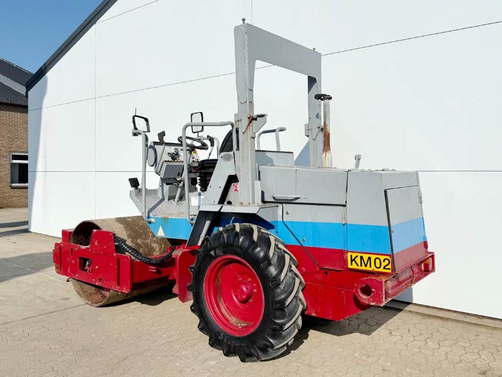 Hamm 2220D - Dutch Machine / Only 4342 Hours!