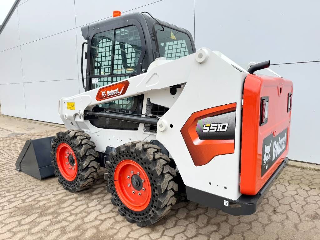 Bobcat S510 - New / Unused / Closed Cabine / AC