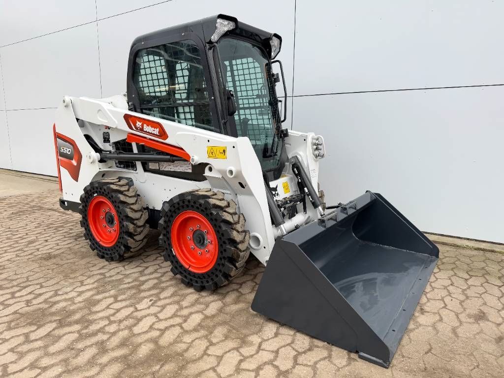 Bobcat S510 - New / Unused / Closed Cabine / AC