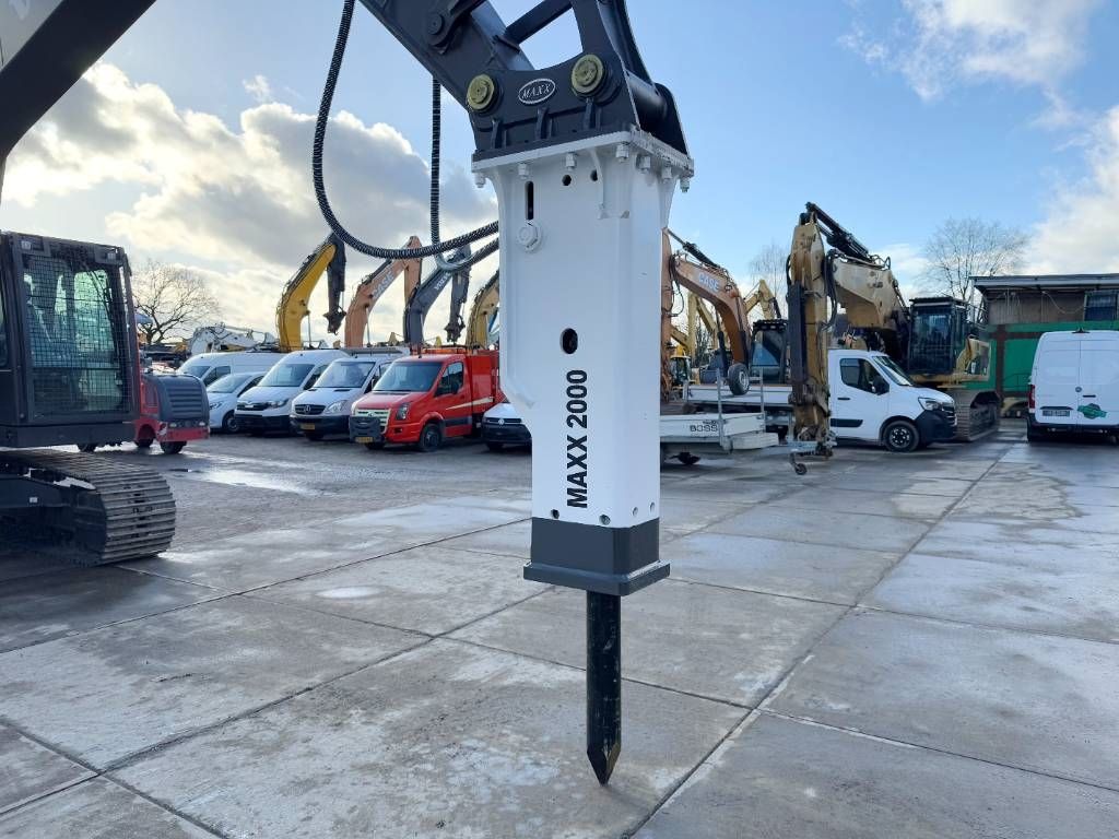 Volvo EC220DB + Maxx 2000 Hammer - New / Unused / 2024