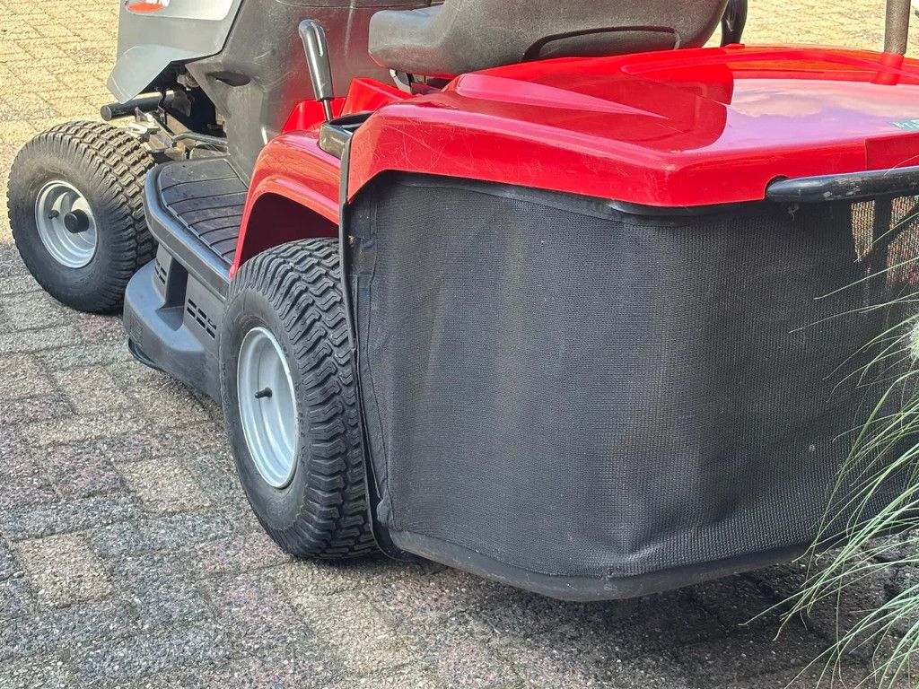Castelgarden Gebruikte Zitmaaier met grasopvang