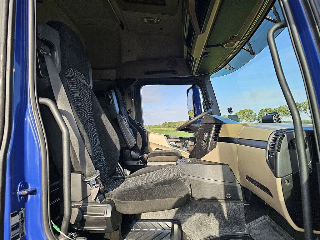 MERCEDES-BENZ ACTROS 1843 LS