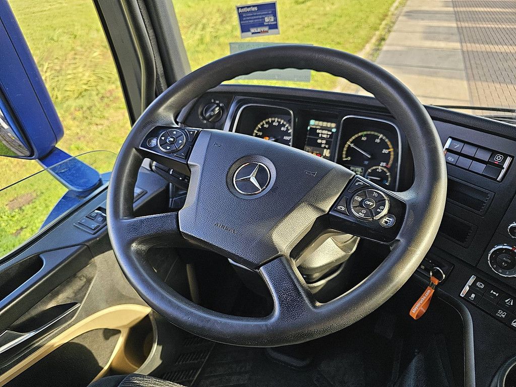 MERCEDES-BENZ ACTROS 1843 LS