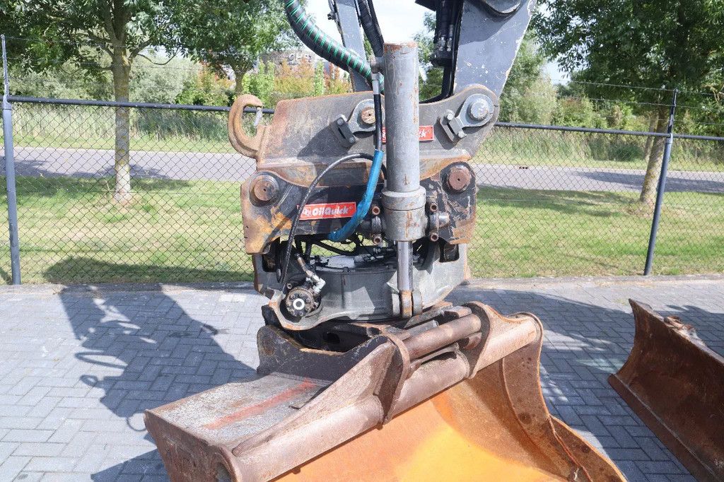 Liebherr R920 K LC COMPACT | BLADE | ROTOTILT | OILQUICK | MAGNET