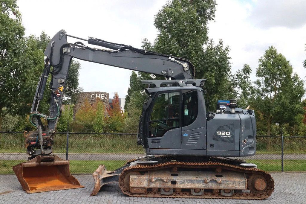 Liebherr R920 K LC COMPACT | BLADE | ROTOTILT | OILQUICK | MAGNET