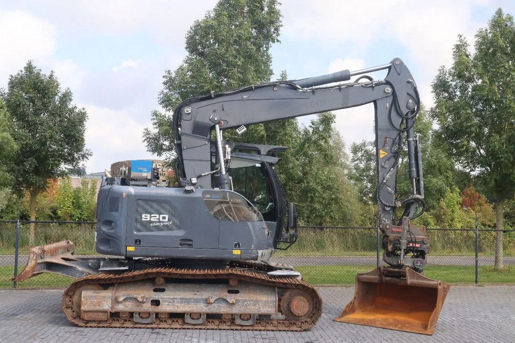 Liebherr R920 K LC COMPACT | BLADE | ROTOTILT | OILQUICK | MAGNET