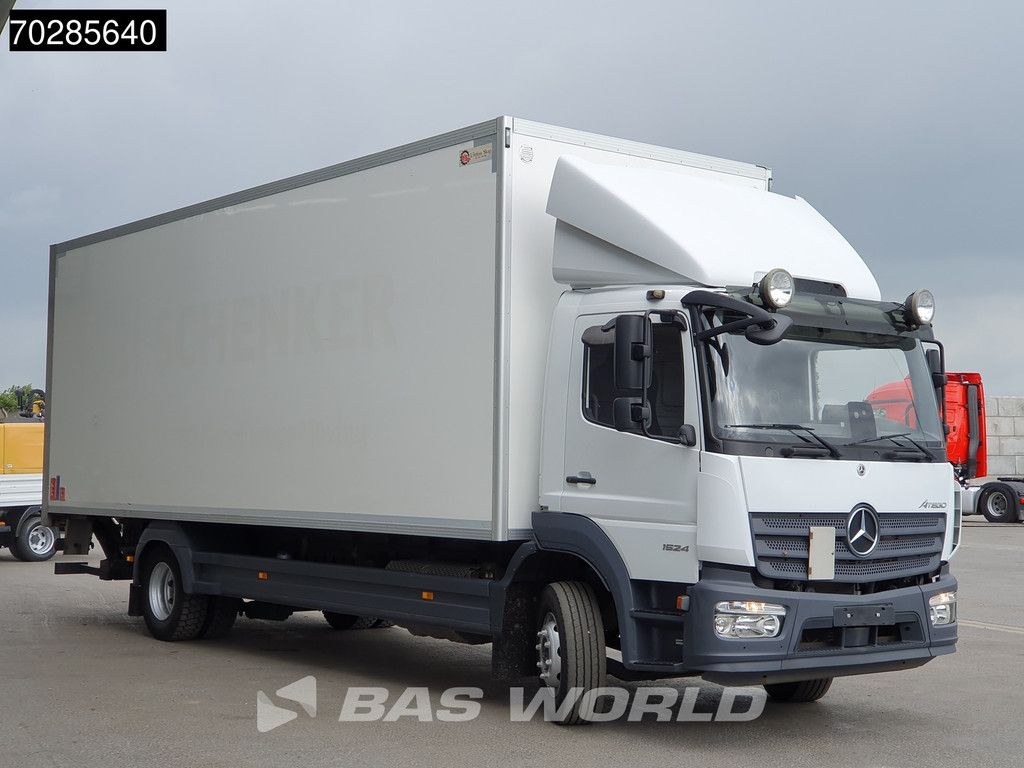 Mercedes Atego Atego 1524 4X2 15t 6-Cyllnder Tail Gate Automatic Euro 6