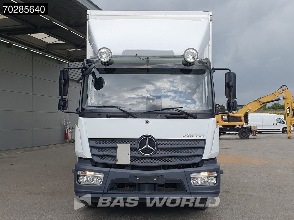 Mercedes Atego Atego 1524 4X2 15t 6-Cyllnder Tail Gate Automatic Euro 6