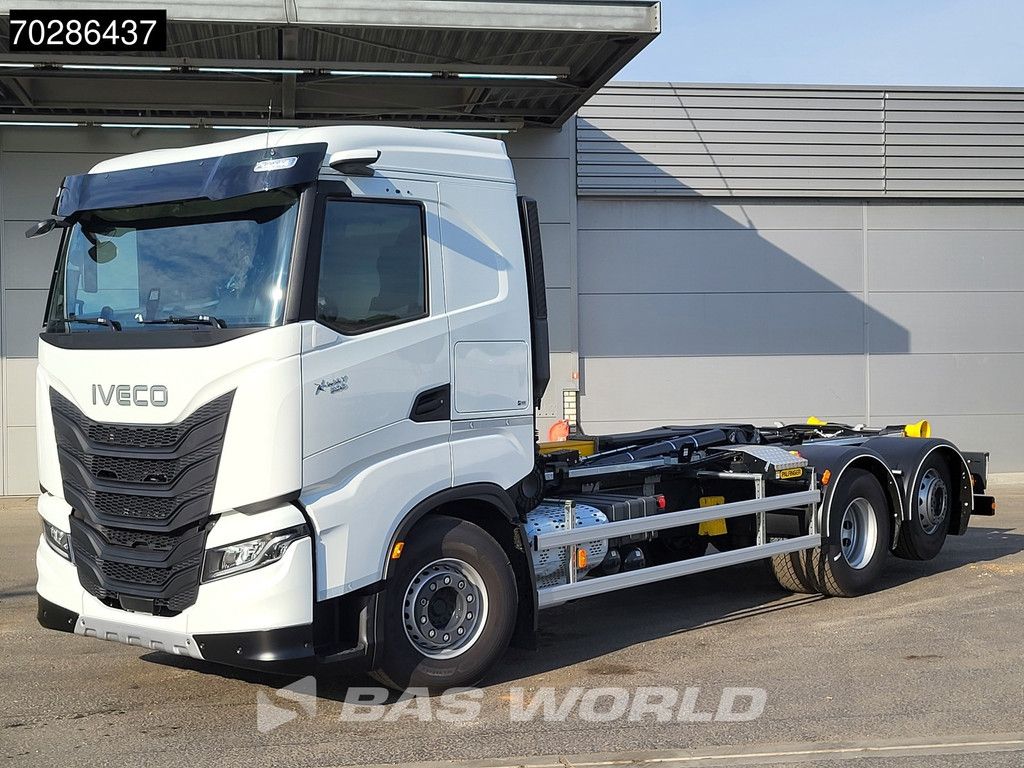 Iveco X-Way 580 6X2 Palfinger PHT20SLD5 Hooklift Lift+steering Axle Automatic Navi ACC LED Euro 6