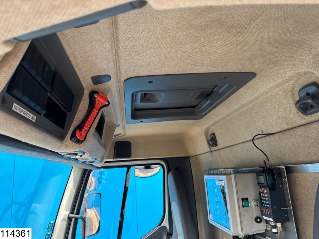 Renault Premium 270 20215 Liter, LPG GPL, Gas tank, Steel suspension