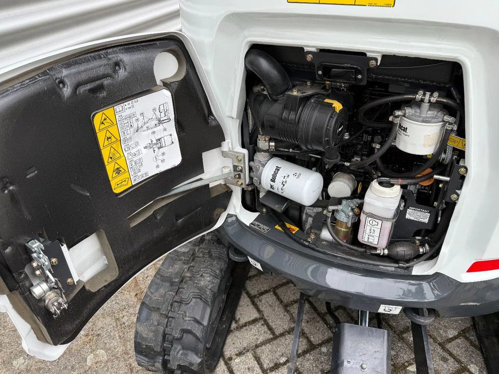 Bobcat E20z