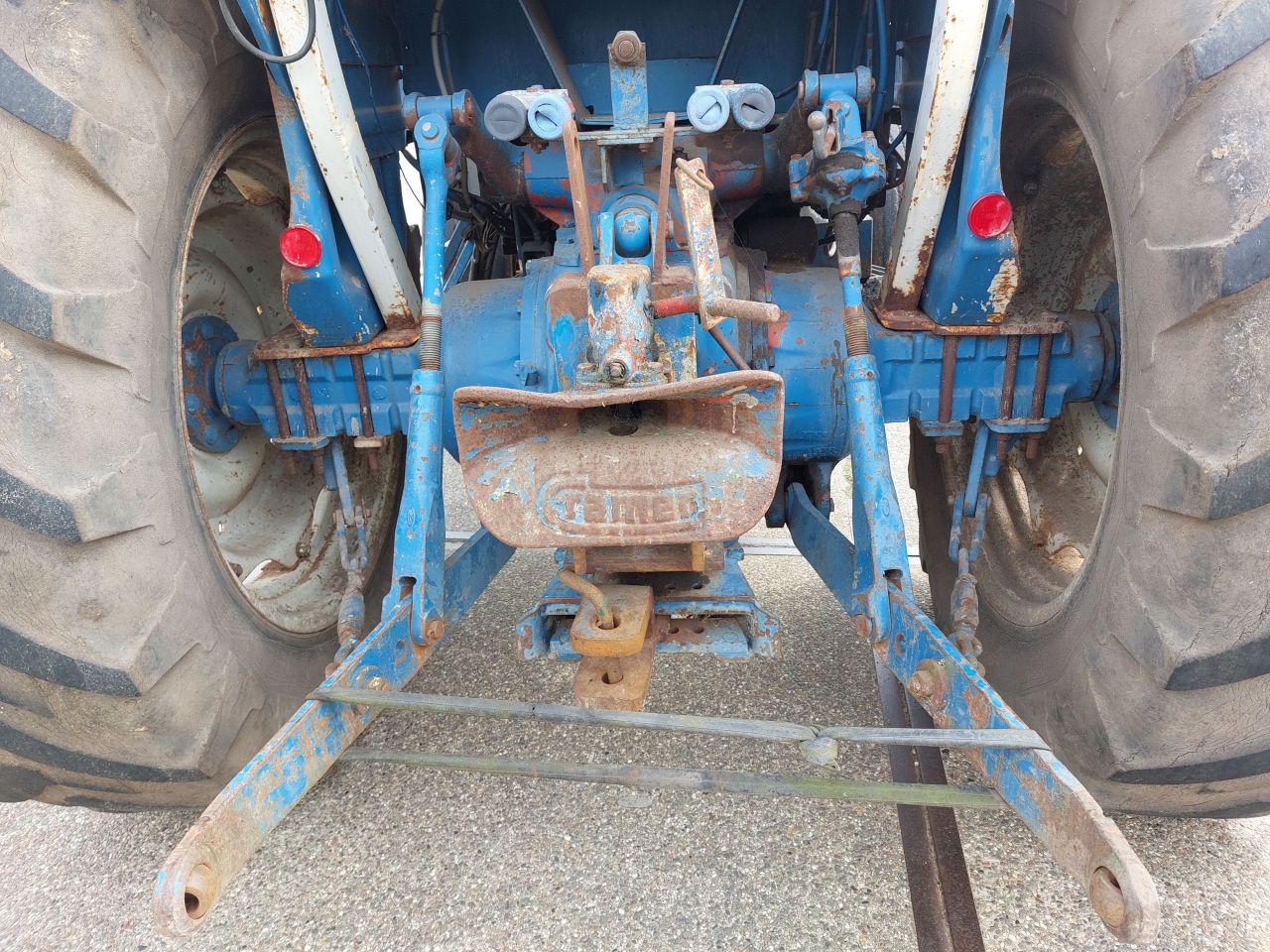 Ford 6700 met voorlader