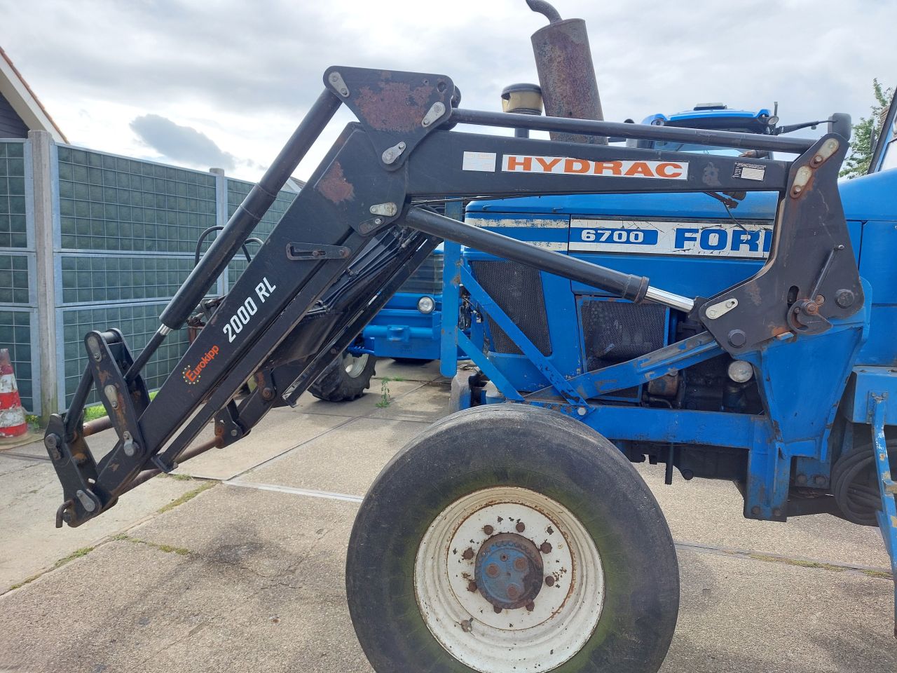Ford 6700 met voorlader