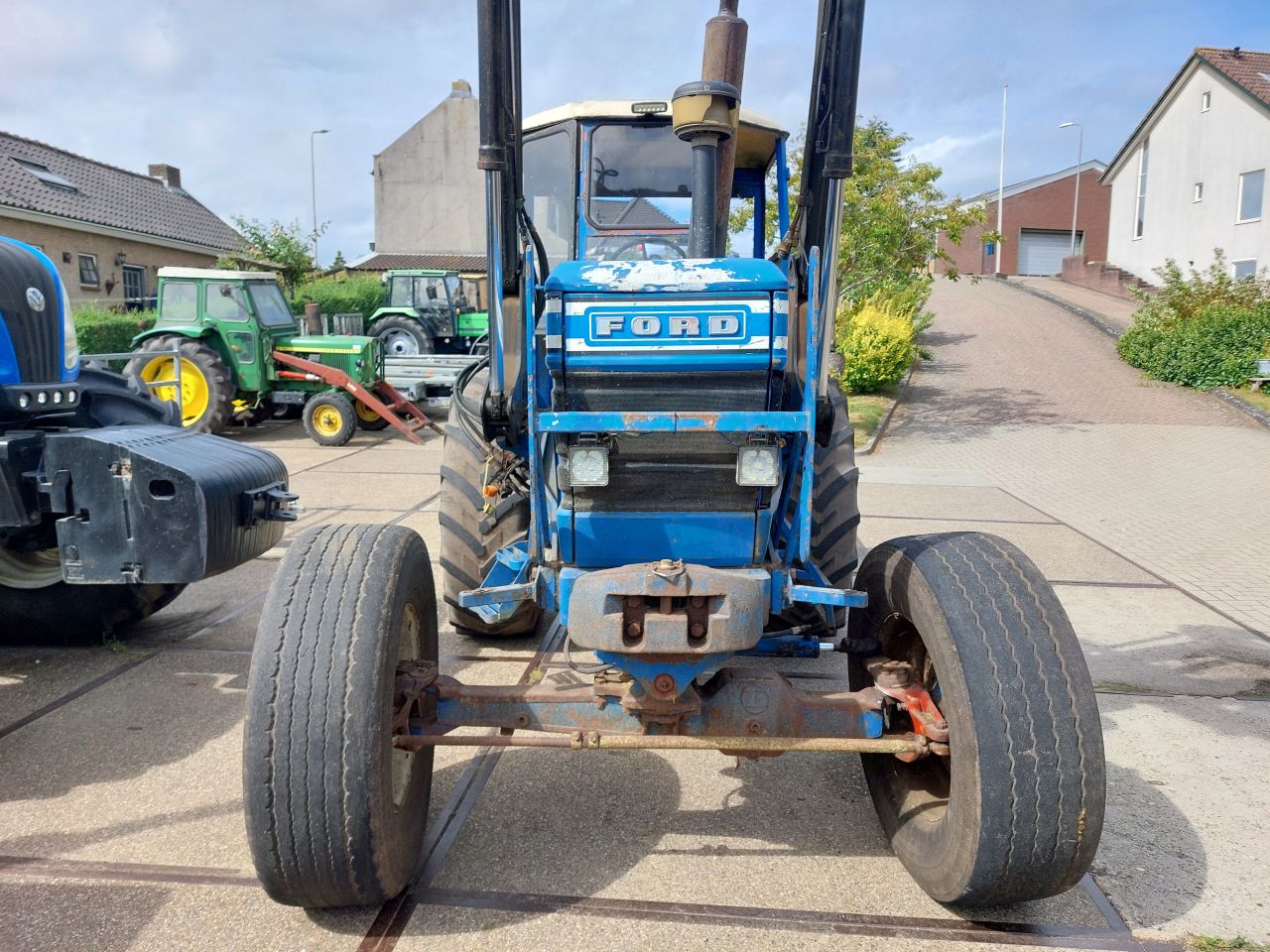 Ford 6700 met voorlader