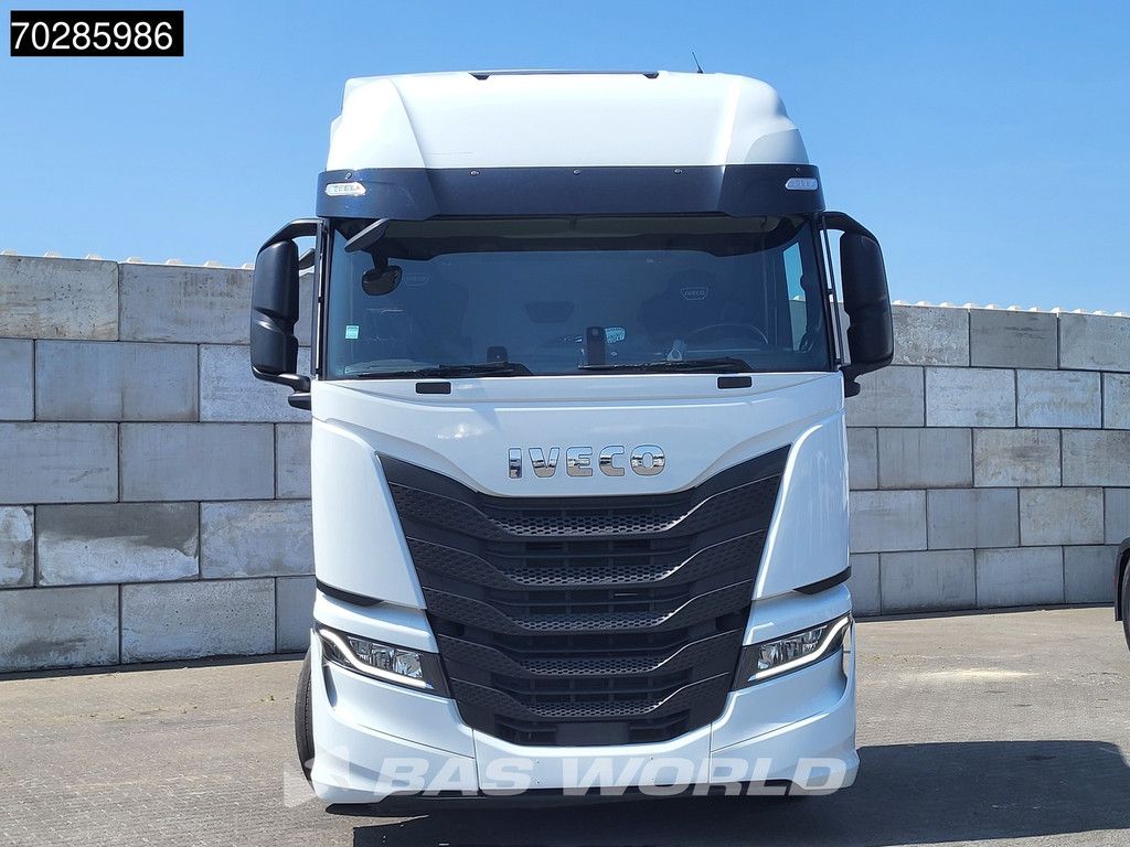 Iveco S-Way 490 4X2 Retarder Standklima 2xTanks Navi ACC LED Euro 6