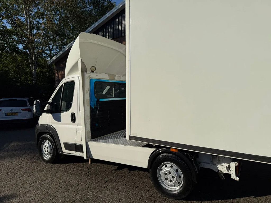 Peugeot Boxer BE Trekker 110.865KM!+ Oplegger Laadklep 1.500 KG